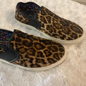 Steve Madden women’s leopard slip on sneakers
